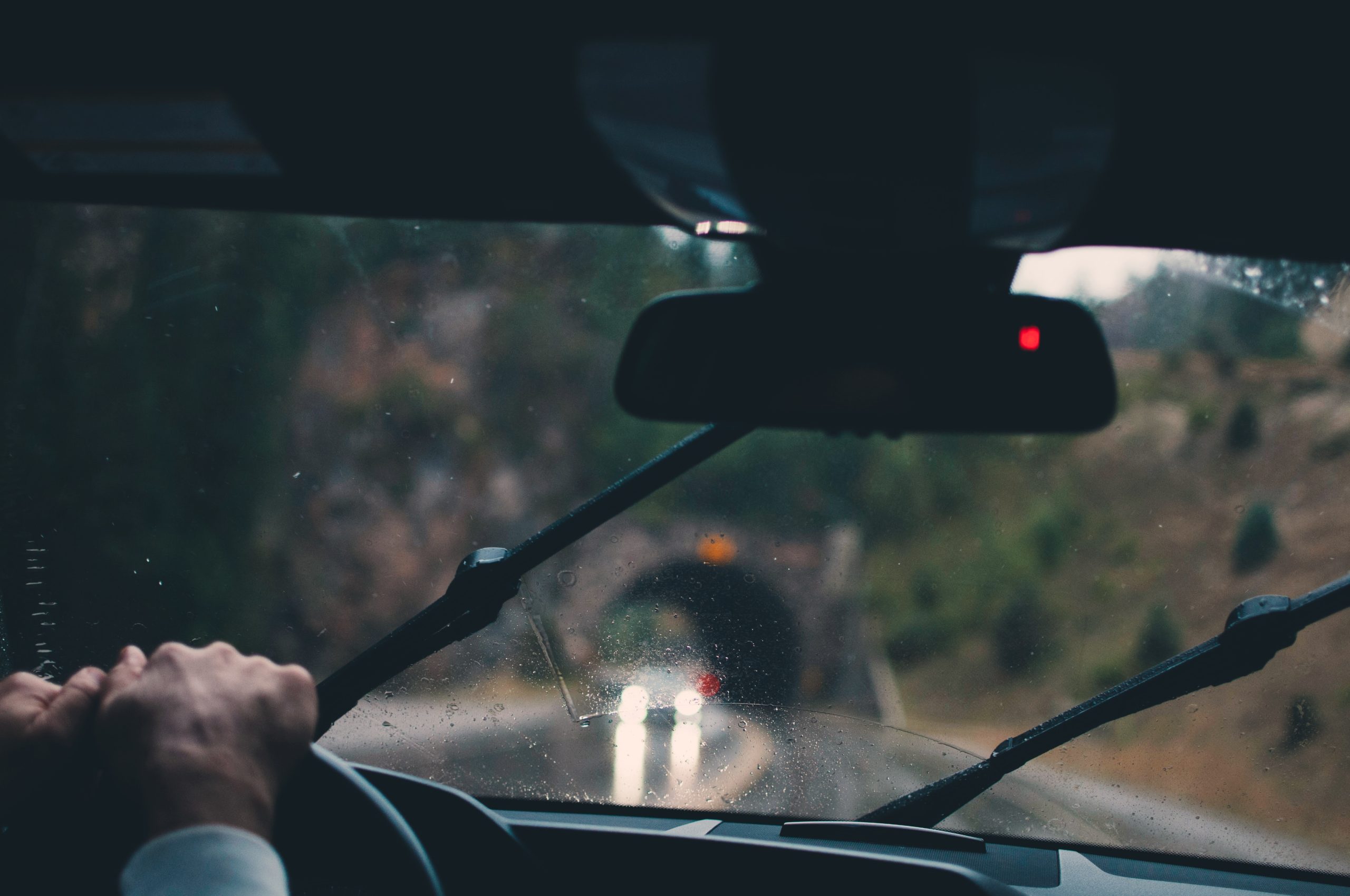 newest auto glass trend gorilla glass